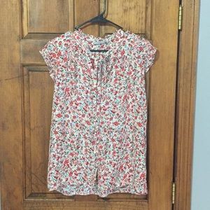 Really cute Spring/Summer top.